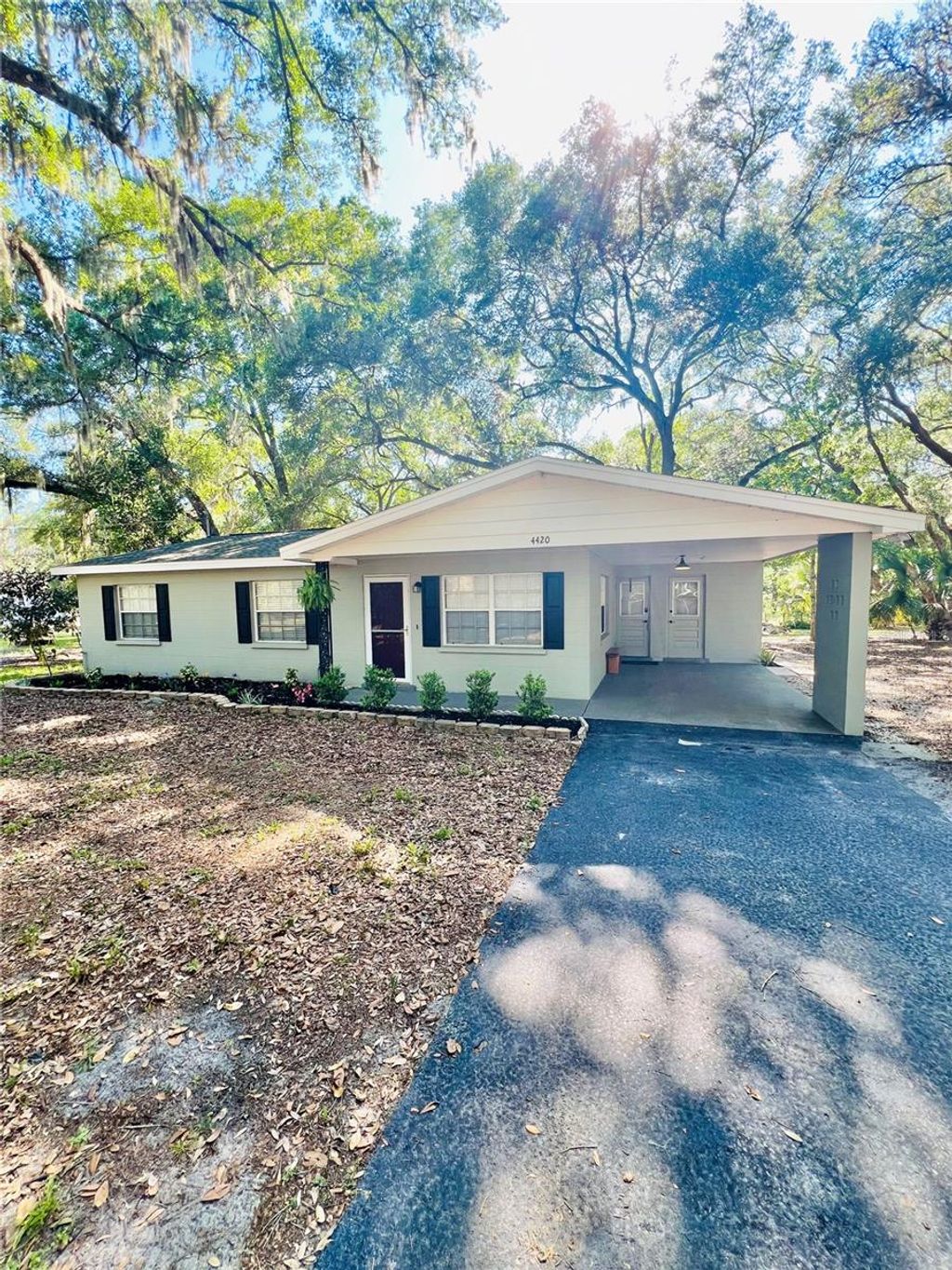 Photo of 4420 Bailey Road, Mulberry, FL 33860 (MLS # TB8506636)
