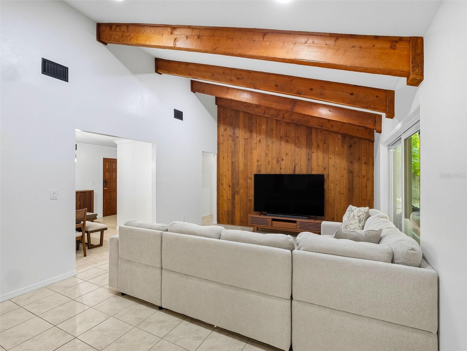 WEKIVA HUNT CLUB 3 FOX HUNT SEC 3 - Residential