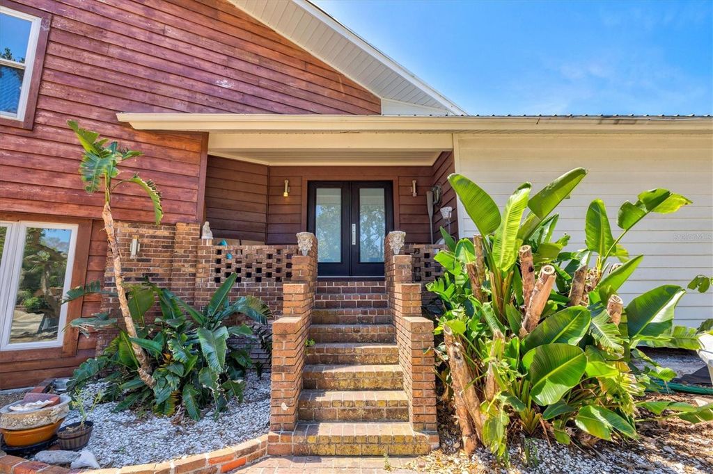 Photo of 6928 26th Street W, Bradenton, FL 34207 (MLS # A4673536)