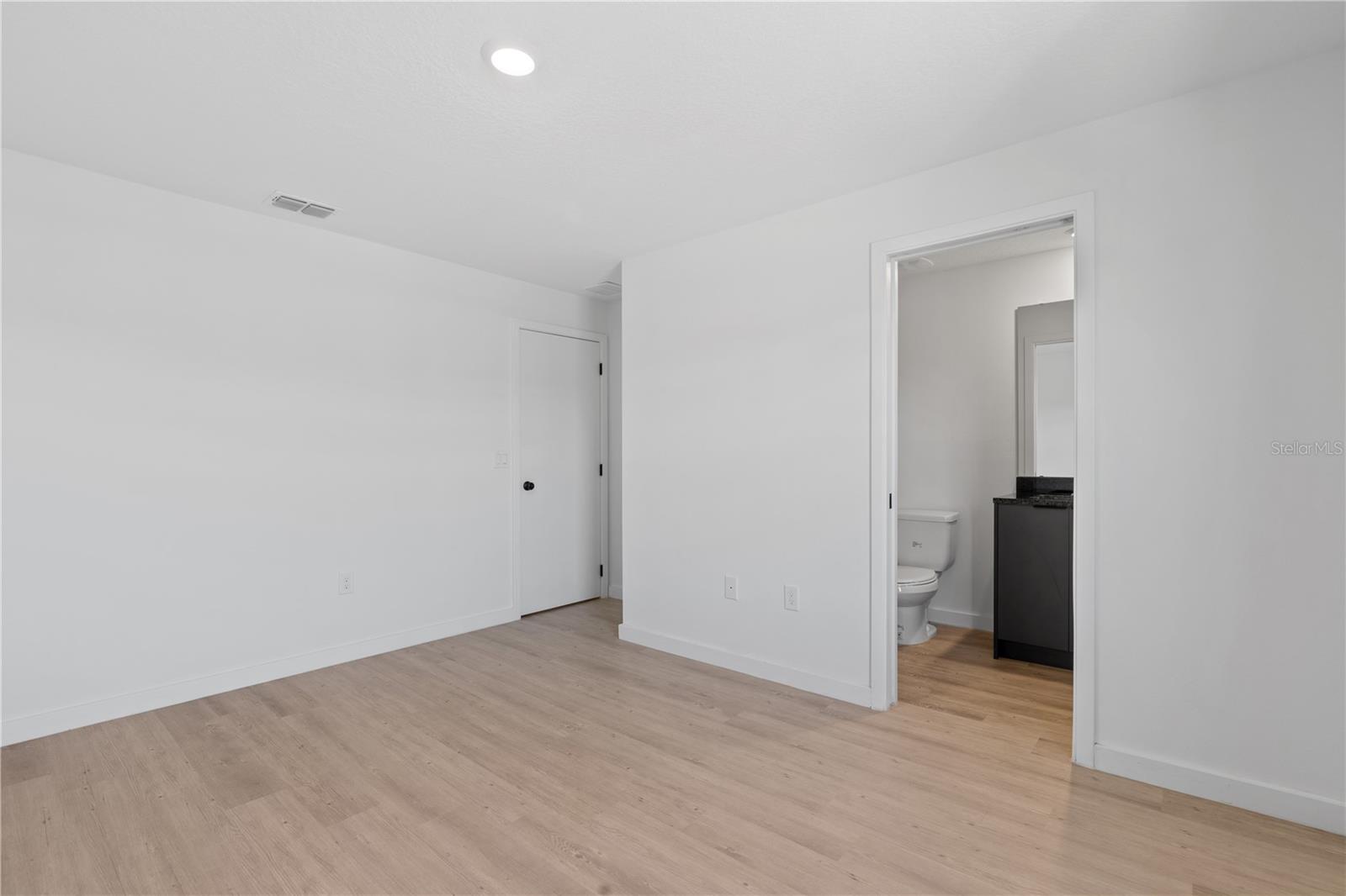 THE HUB AT WESTSIDE - Residential