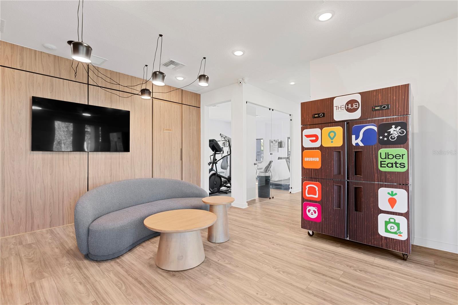 THE HUB AT WESTSIDE - Residential