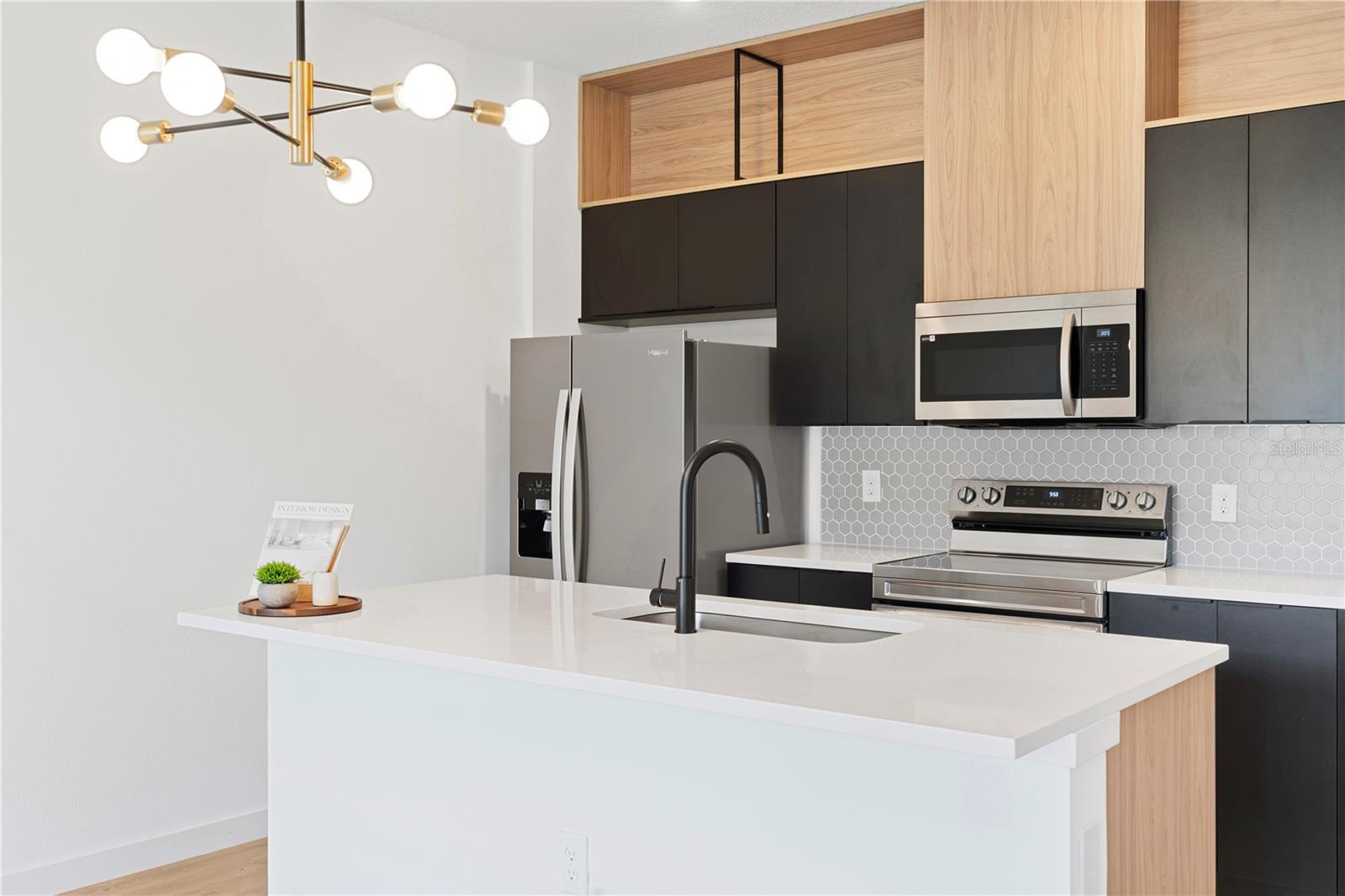 THE HUB AT WESTSIDE - Residential
