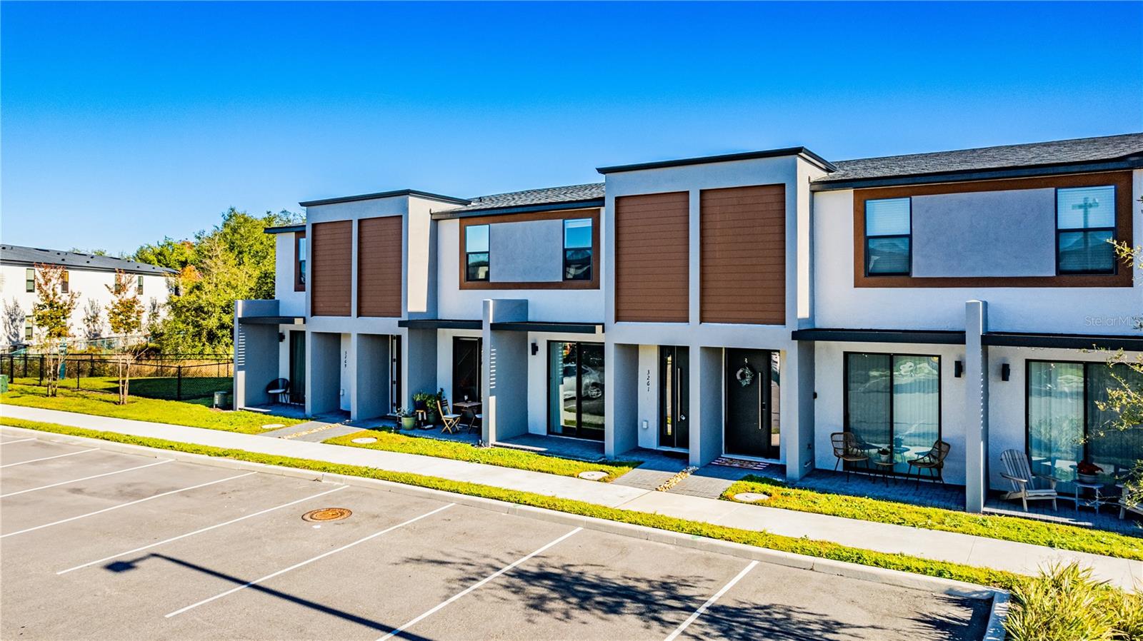 THE HUB AT WESTSIDE - Residential