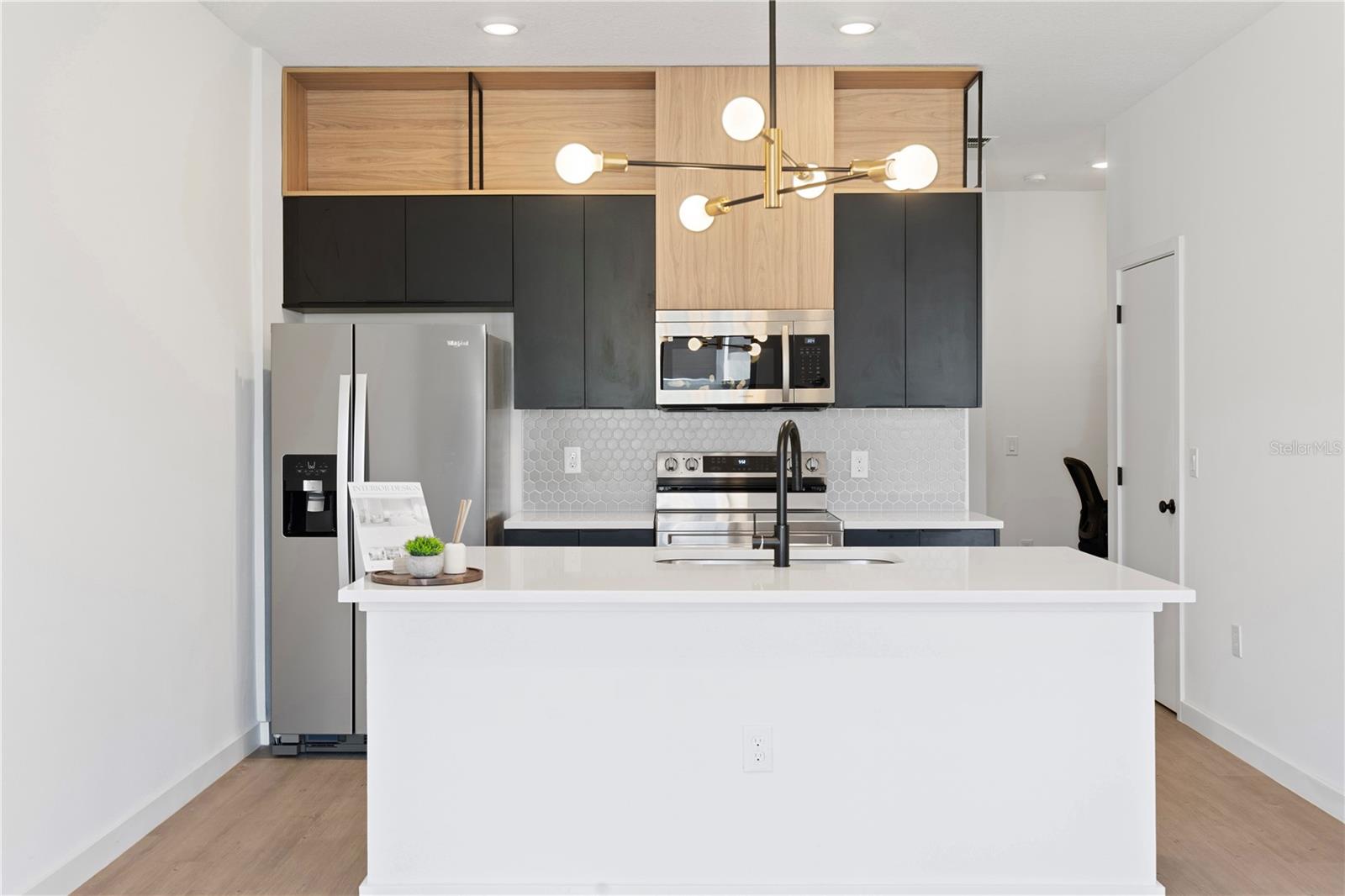 THE HUB AT WESTSIDE - Residential