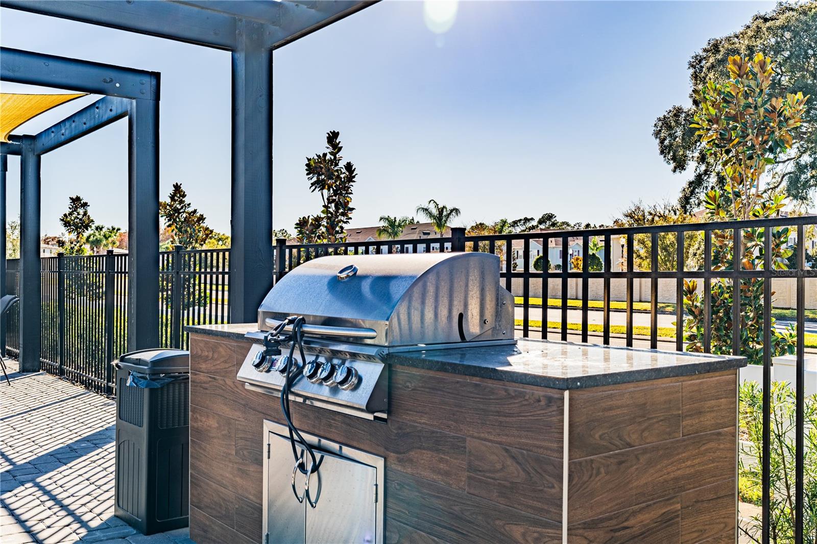 THE HUB AT WESTSIDE - Residential