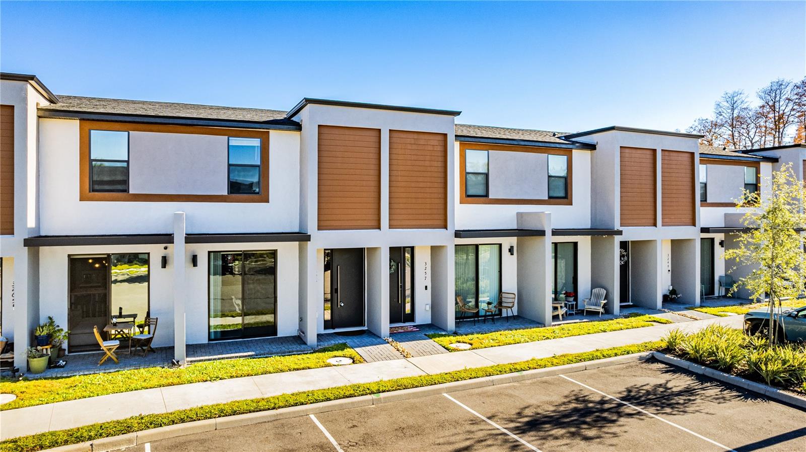 THE HUB AT WESTSIDE - Residential