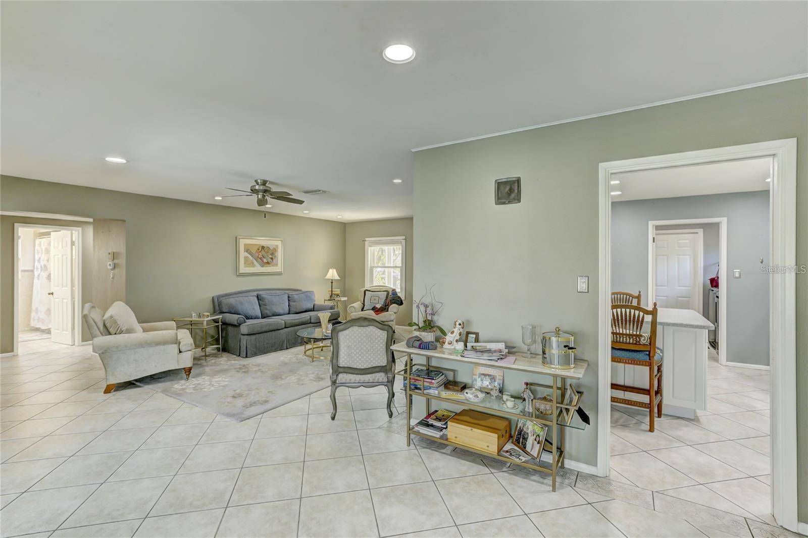 WHITFIELD ESTATES - Residential Lease