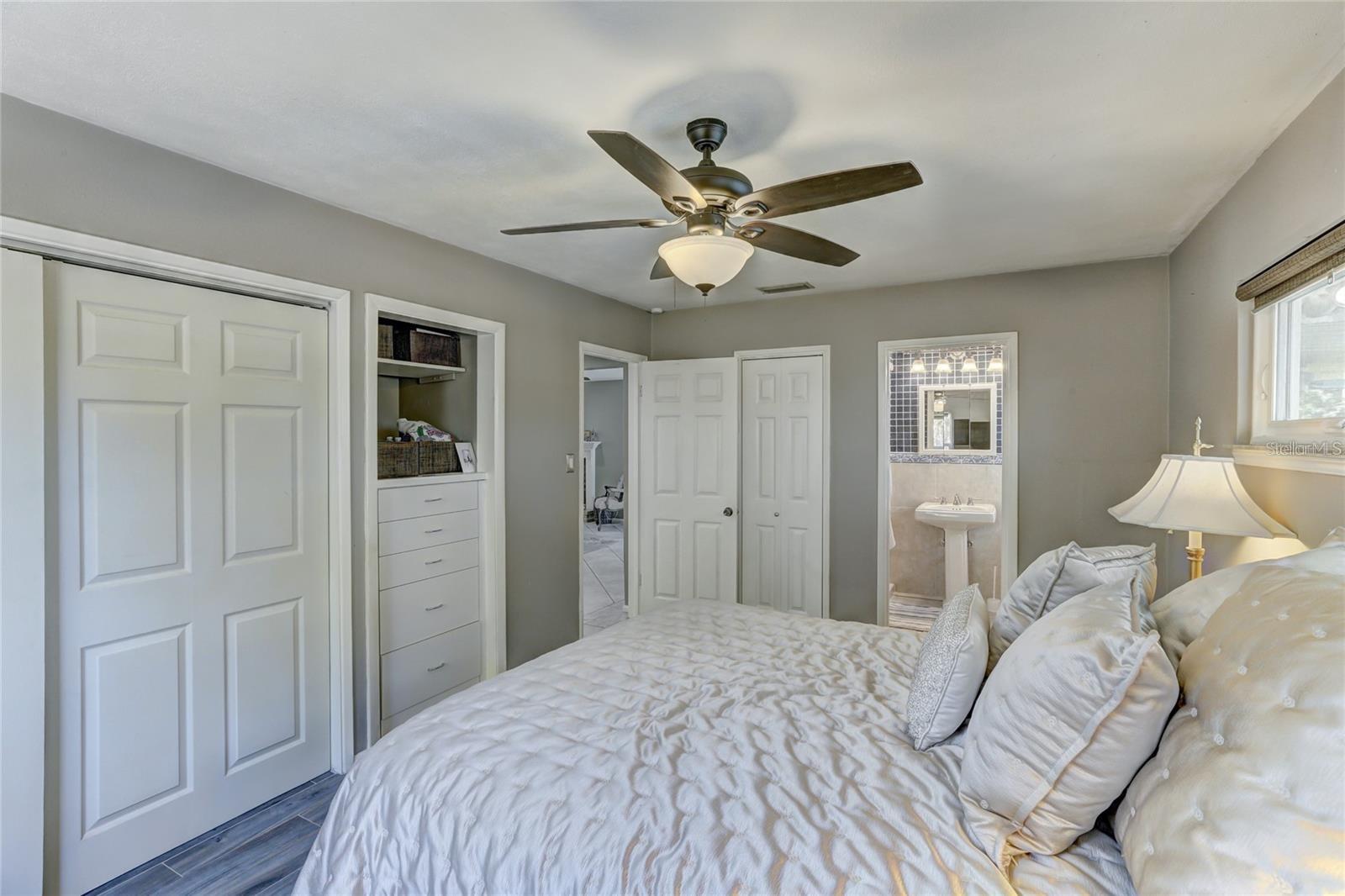 WHITFIELD ESTATES - Residential Lease