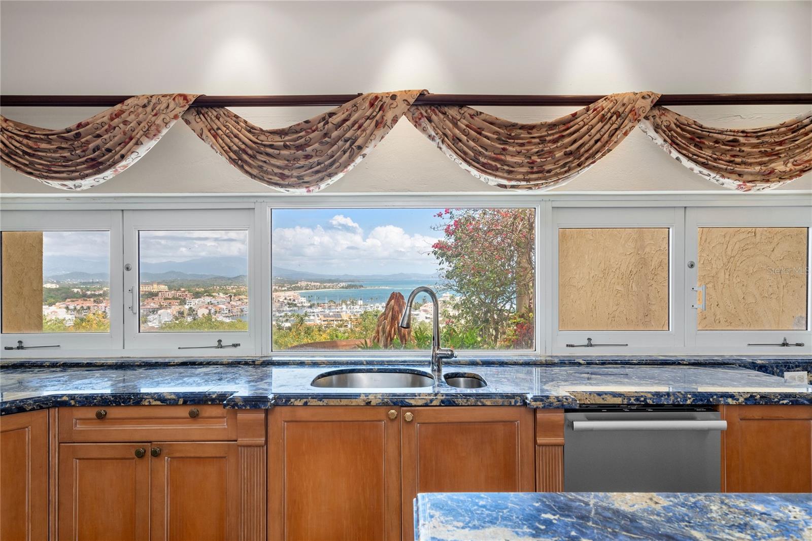 PALMAS DEL MAR - Residential