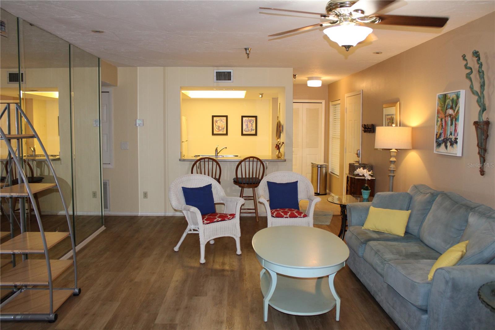 LANDMARK AT POINTE WEST I CONDO - Residential Lease