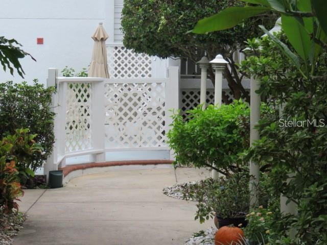 LANDMARK AT POINTE WEST I CONDO - Residential Lease