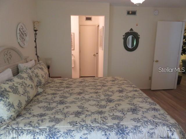 LANDMARK AT POINTE WEST I CONDO - Residential Lease