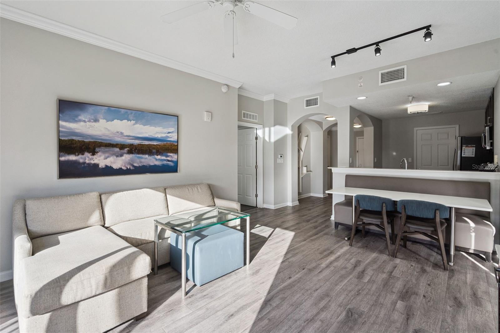 14501 GROVE RESORT AVENUE 1440