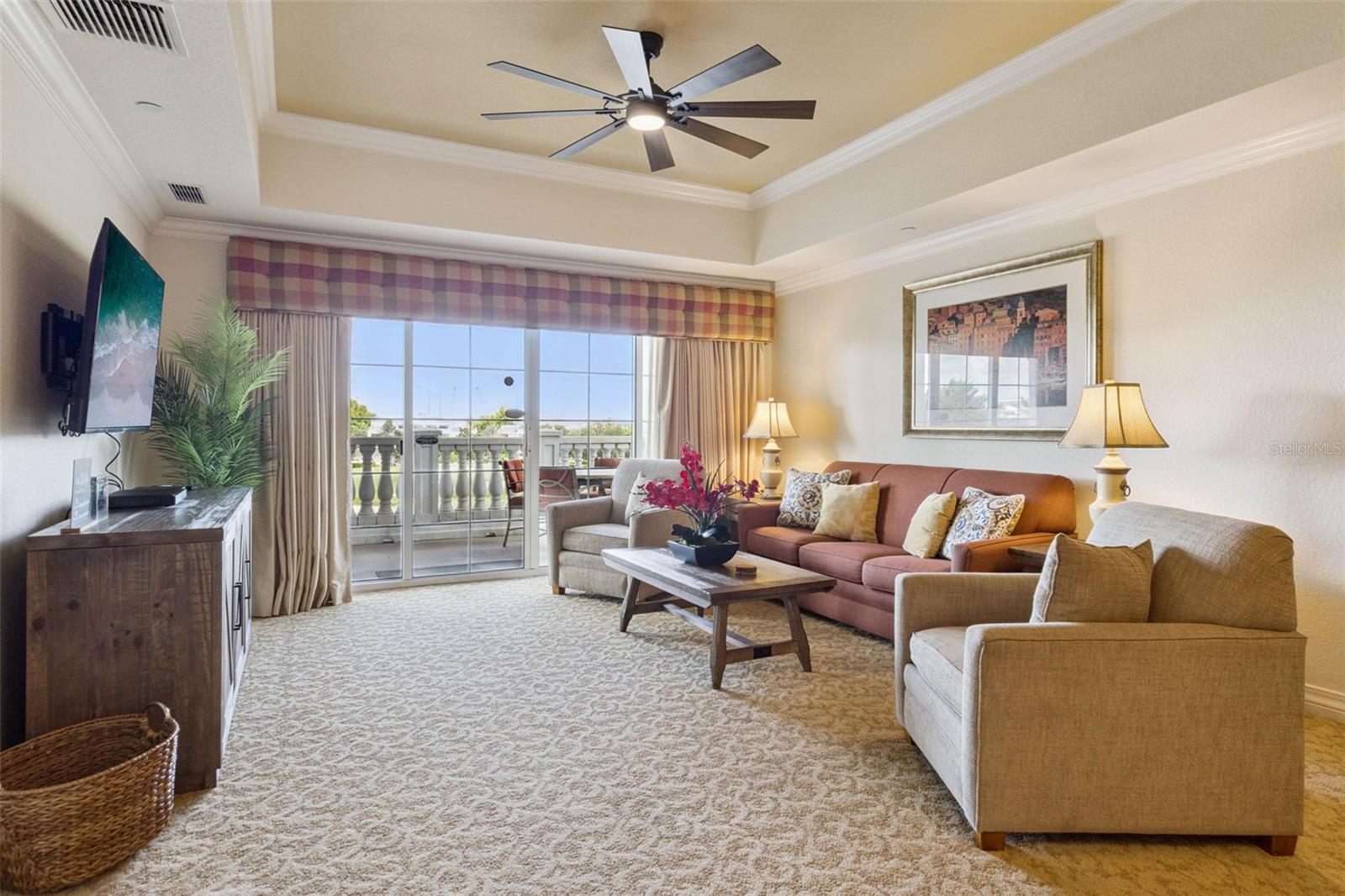 1100 SUNSET VIEW CIR 402
