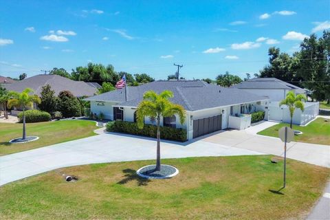 A home in PORT CHARLOTTE