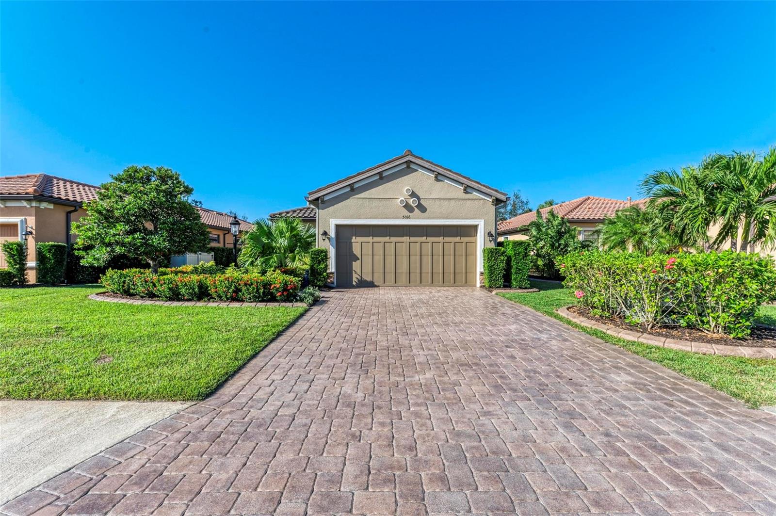 5016 SAVONA RUN