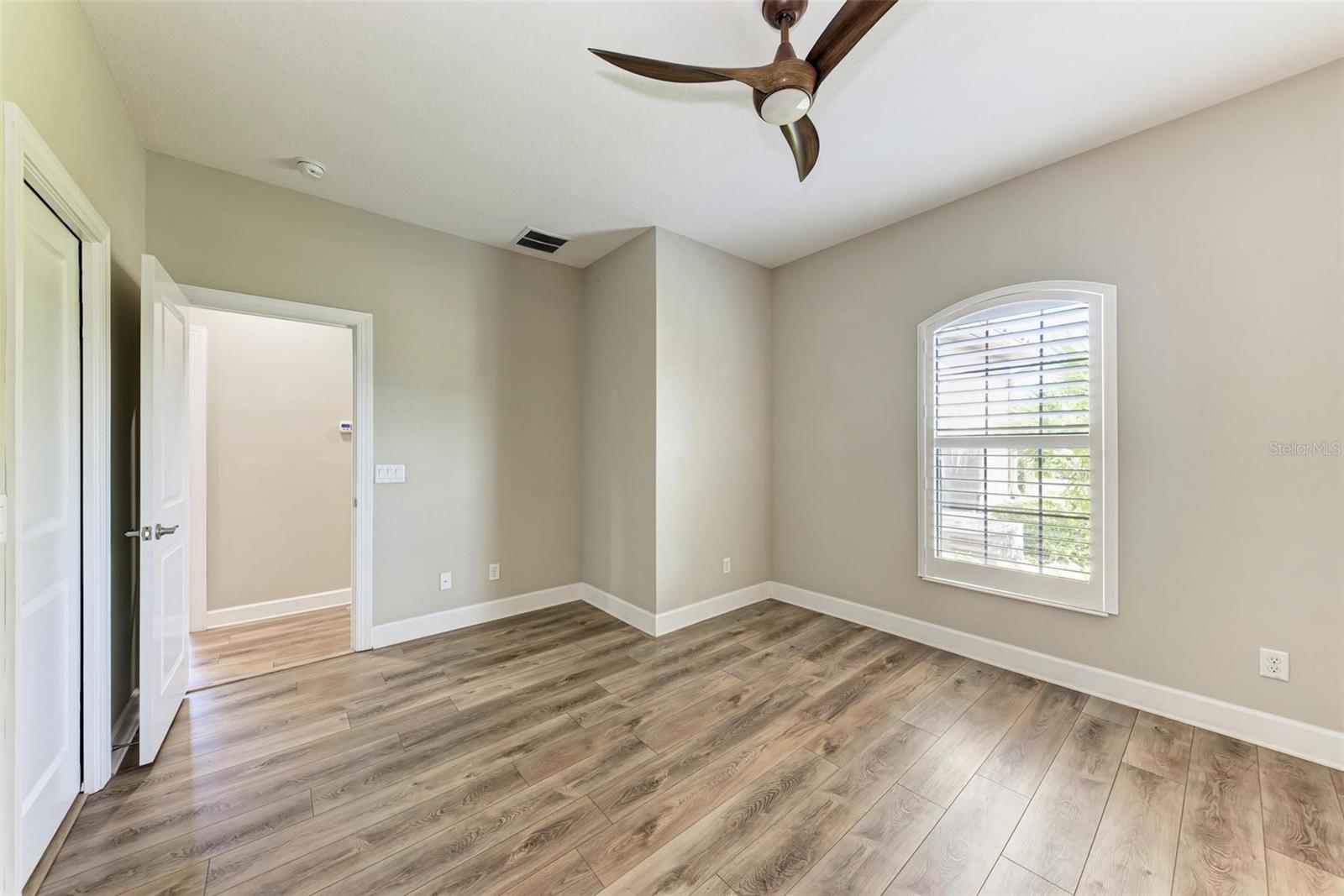 ESPLANADE PH III A,B,C,D,J&PART OF F - Residential