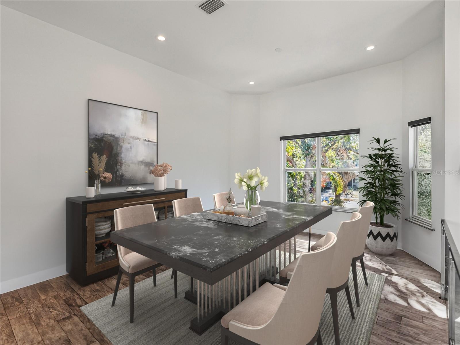 BAYFRONT MANOR - Residential