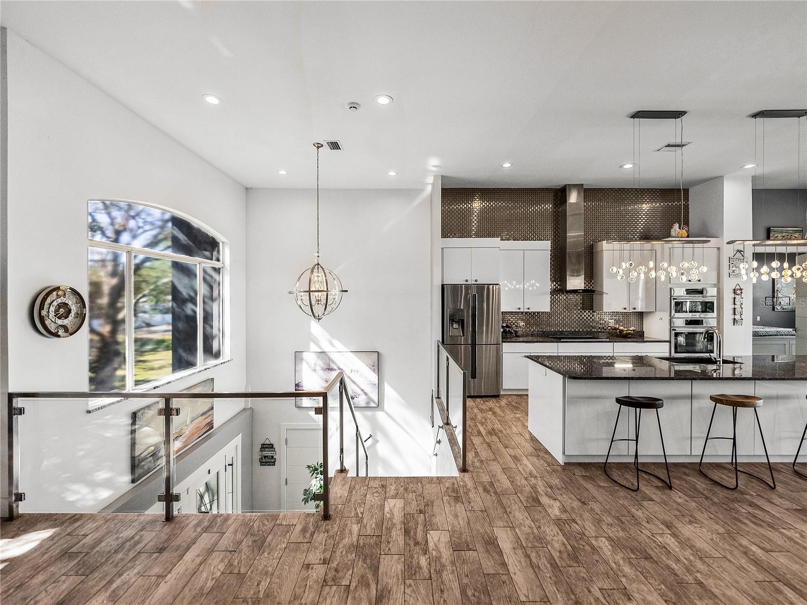 BAYFRONT MANOR - Residential