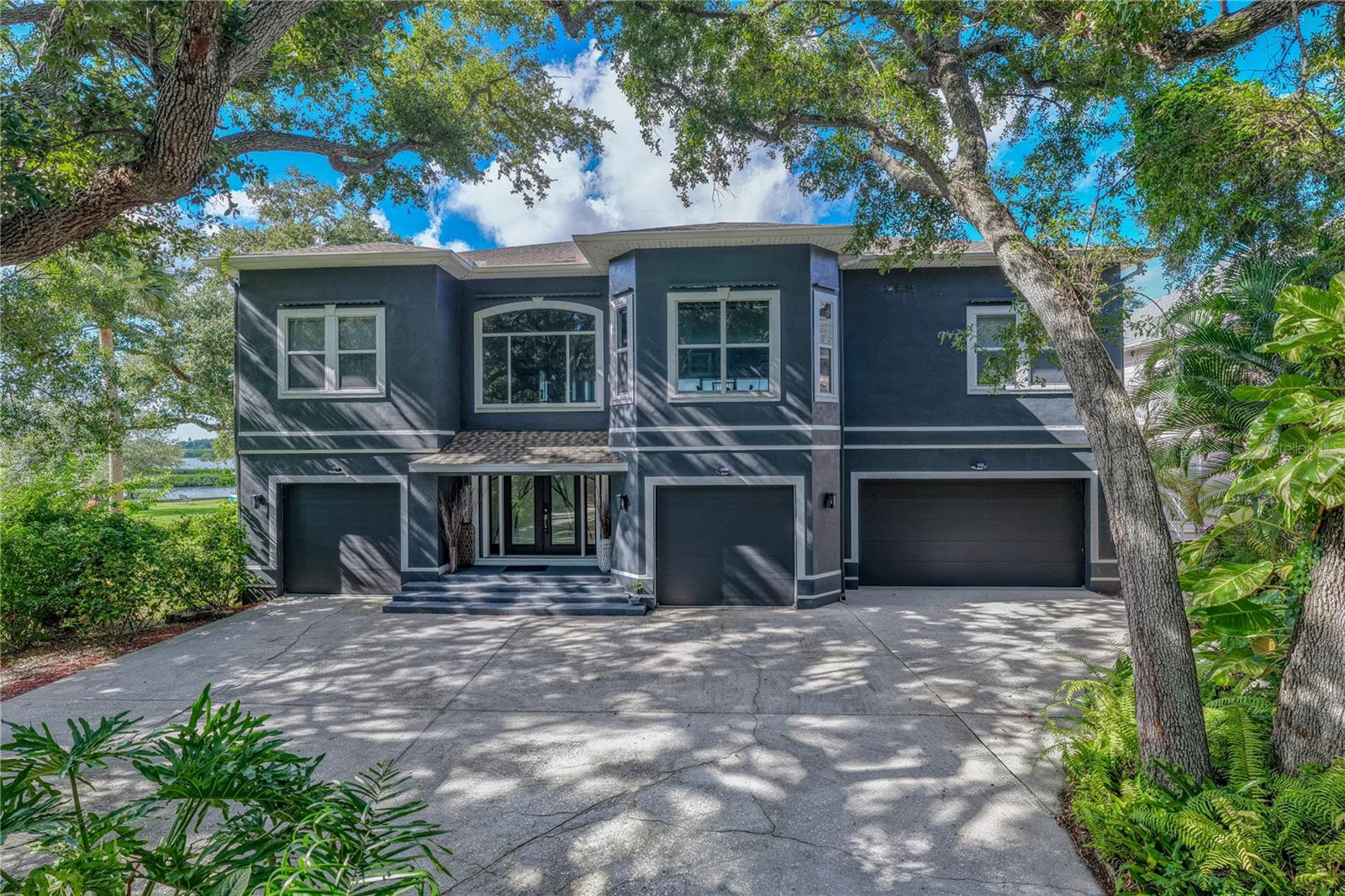 3484 SHORE DRIVE