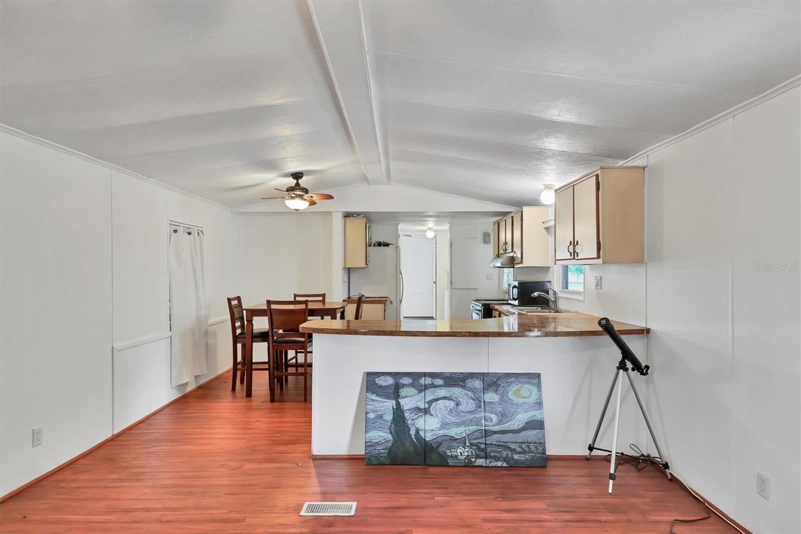 WESTWINDS MOBILE HOME CO-OP OR754/129 - Residential