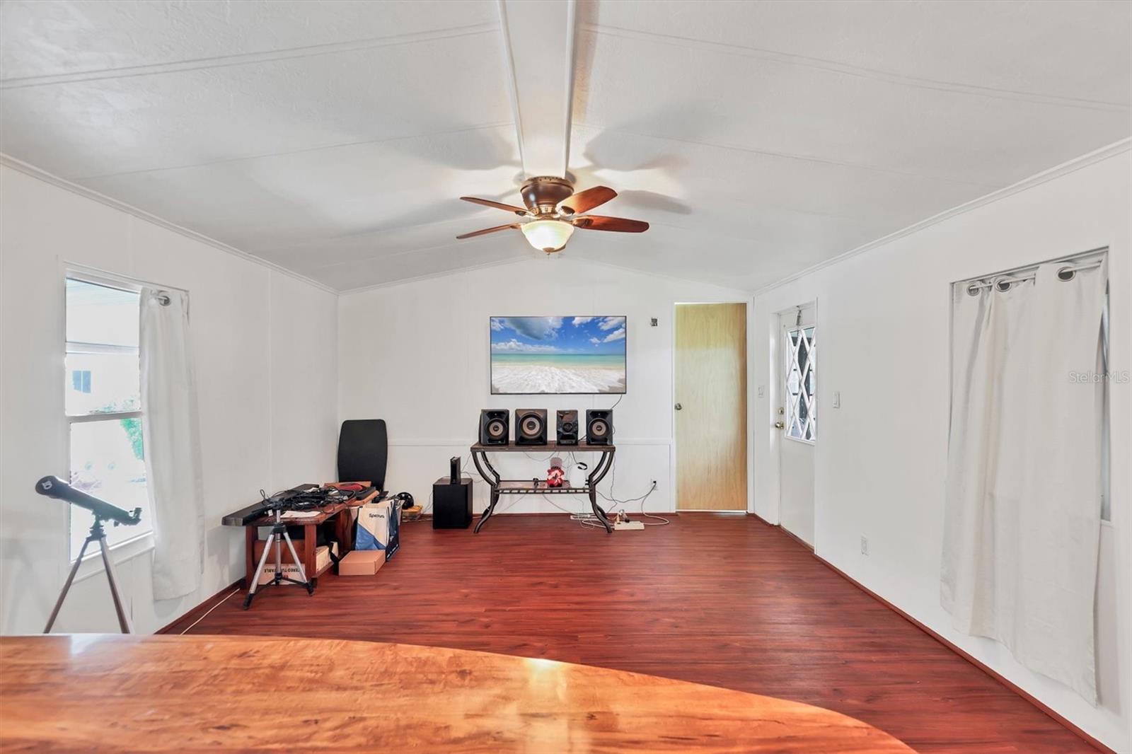 WESTWINDS MOBILE HOME CO-OP OR754/129 - Residential