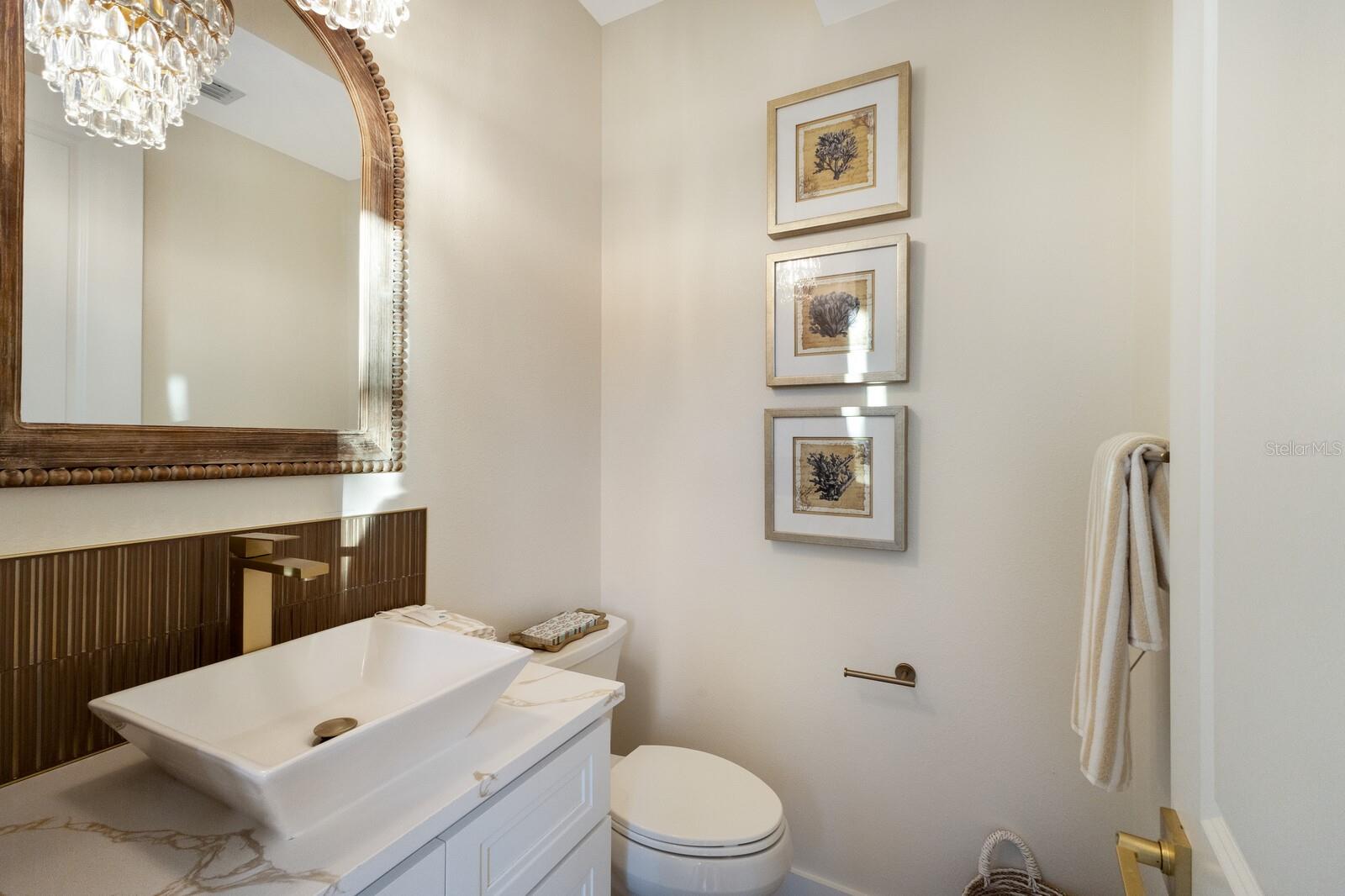 ANNA MARIA BEACH - Residential