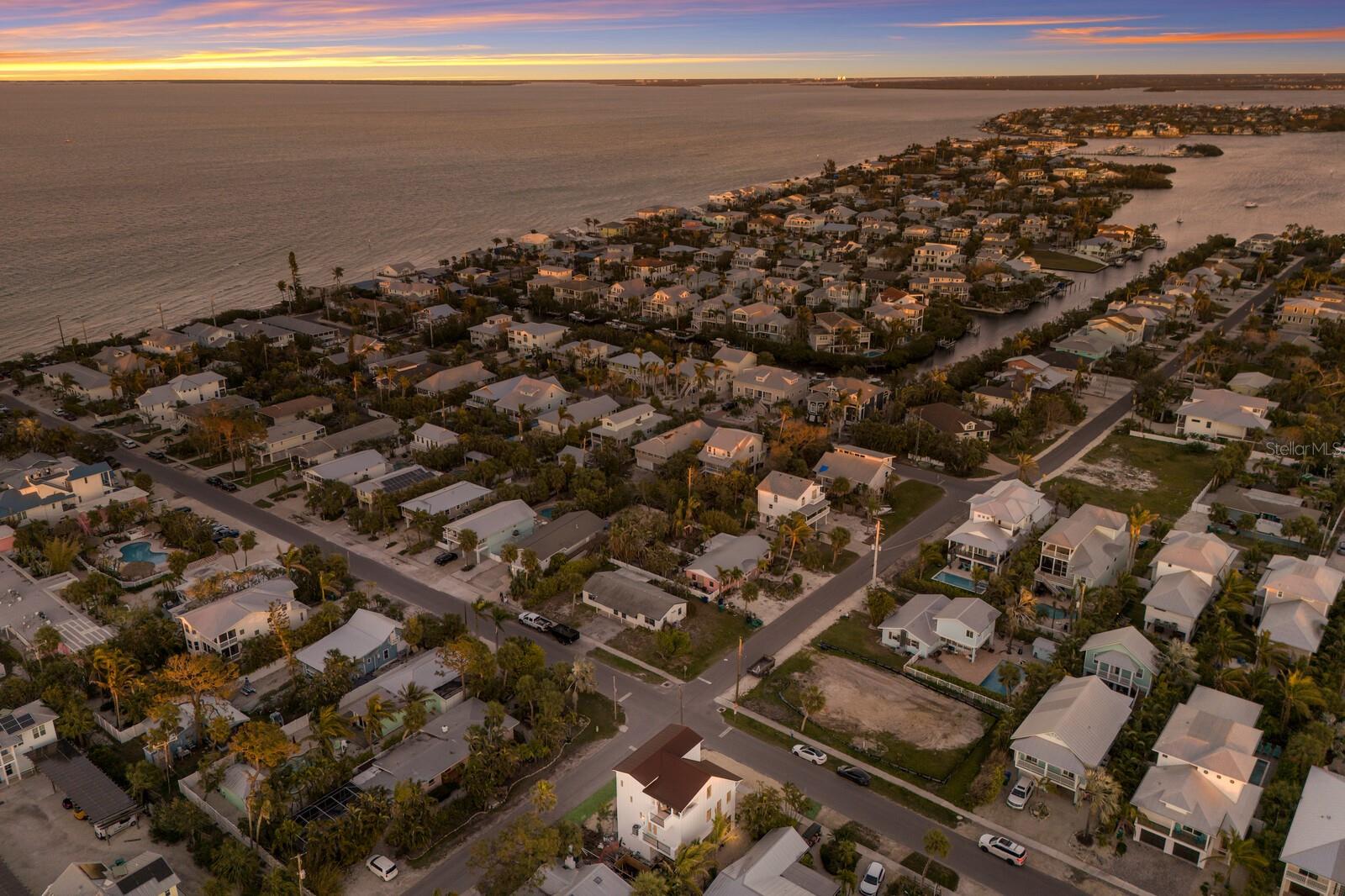 ANNA MARIA BEACH - Residential