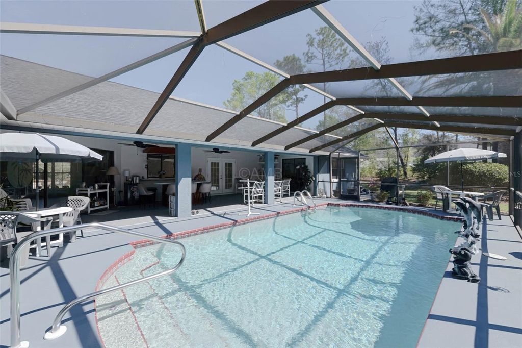 Photo of 2298 W Pine Ridge Boulevard, Beverly Hills, FL 34465 (MLS # OM721290)