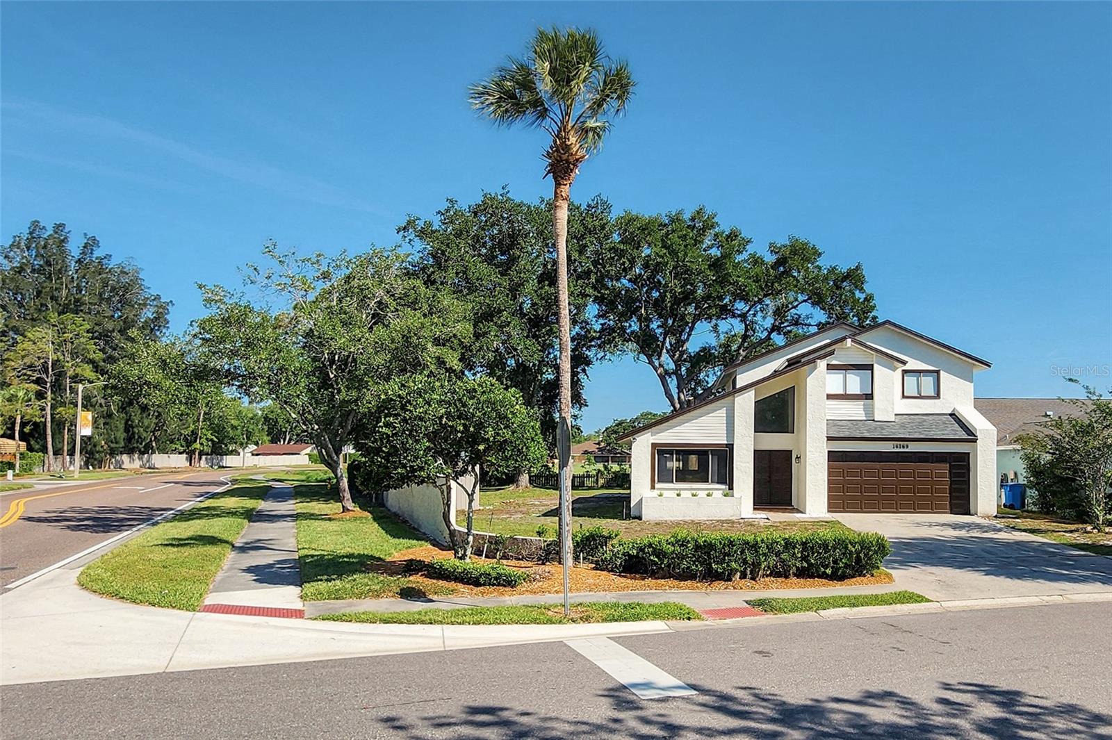 16169 GARDENDALE DRIVE