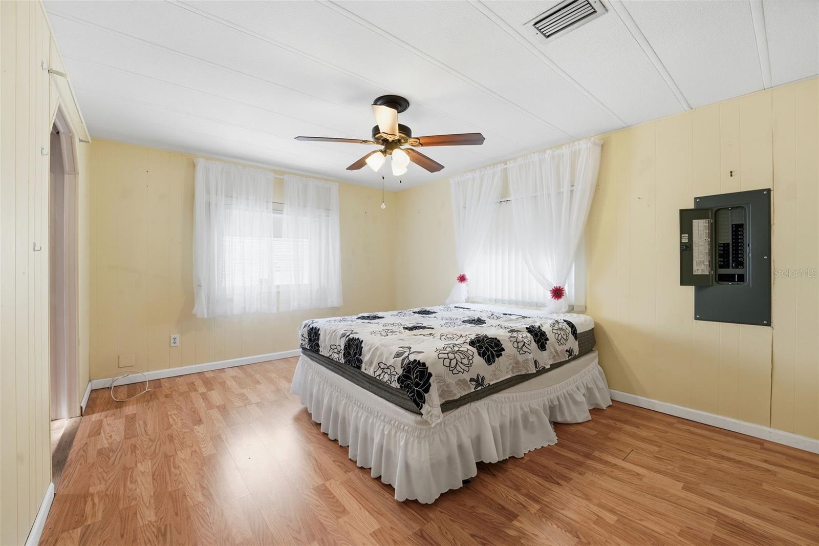 LAZY RIVER MHP - Residential