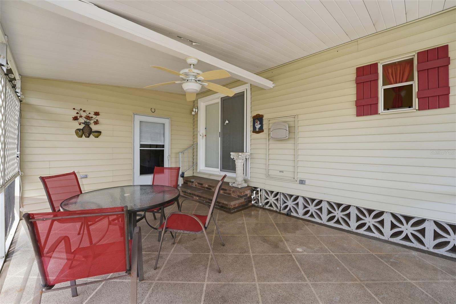 LAZY RIVER MHP - Residential