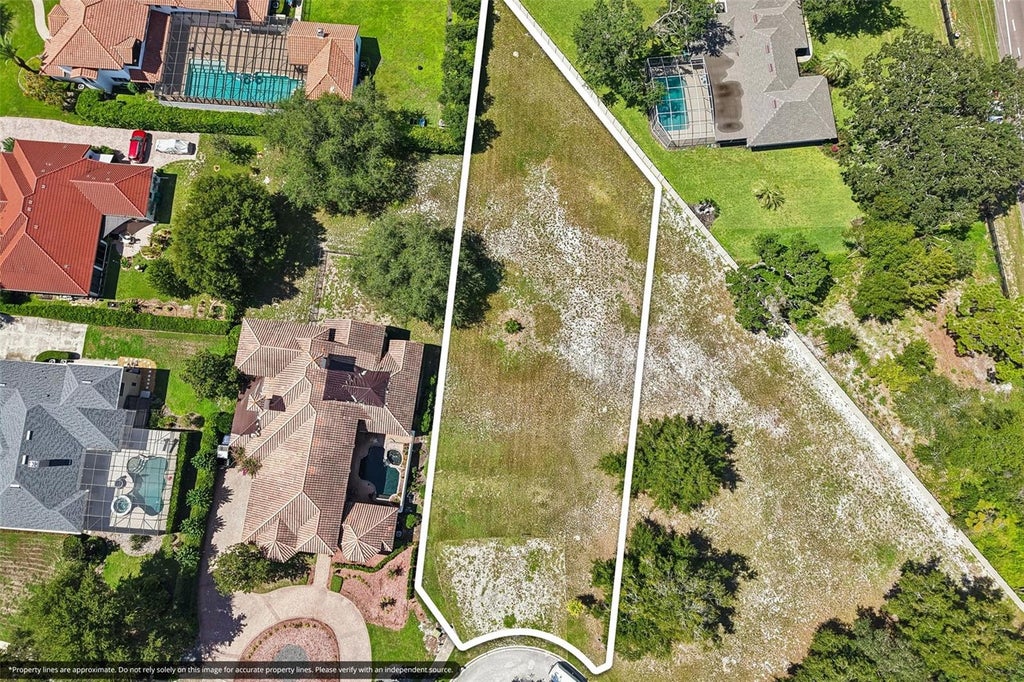 Photo of 1033 Augustus Lane, Mount Dora, FL 32757 (MLS # O6442024)