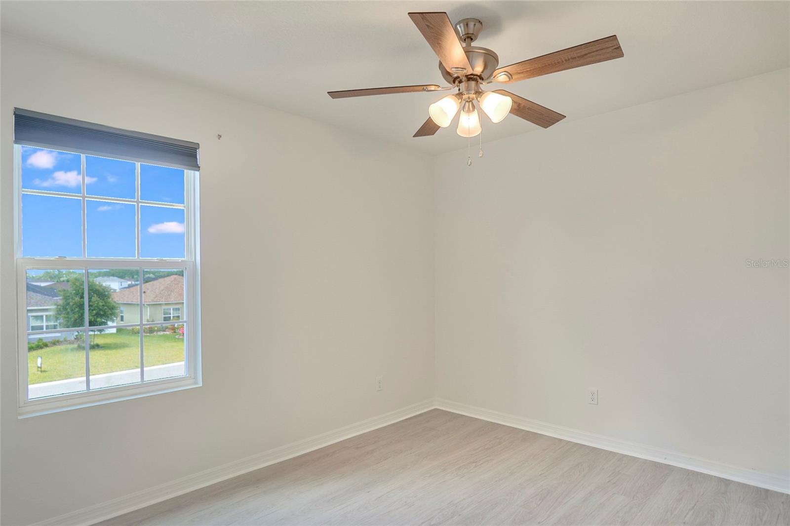 SAWGRASS BAY PH 3B - Residential