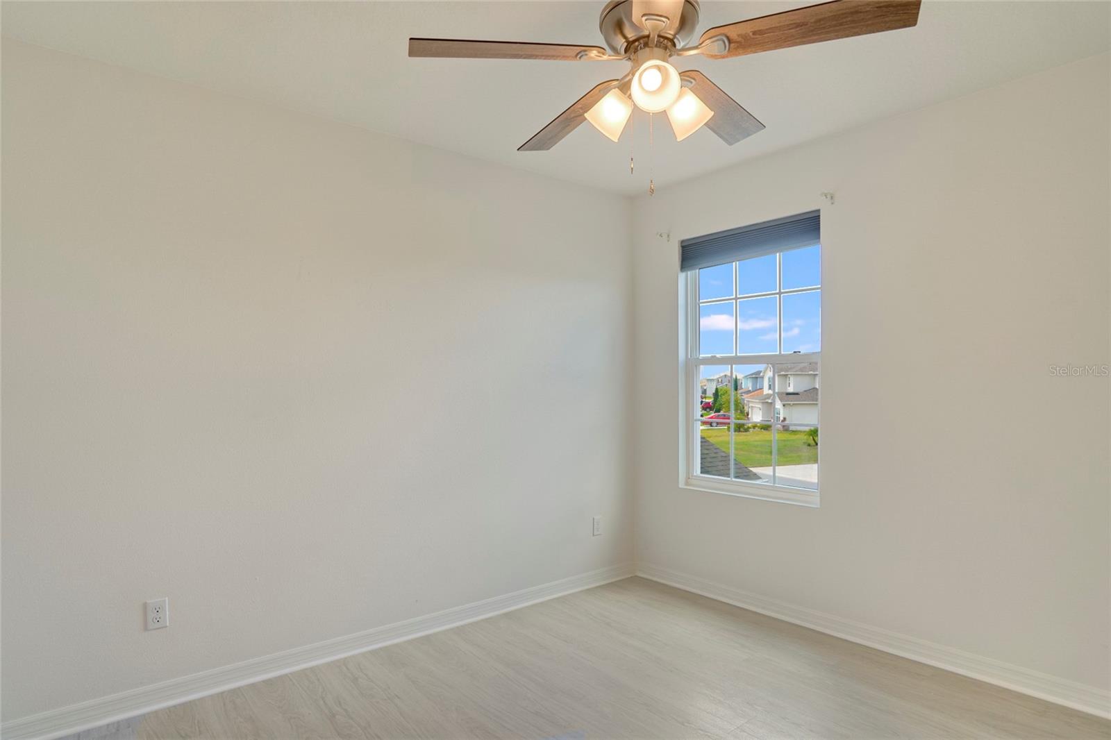 SAWGRASS BAY PH 3B - Residential