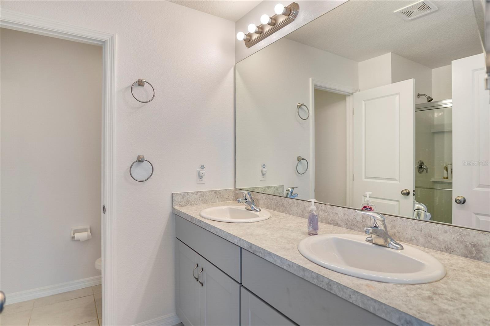 SAWGRASS BAY PH 3B - Residential