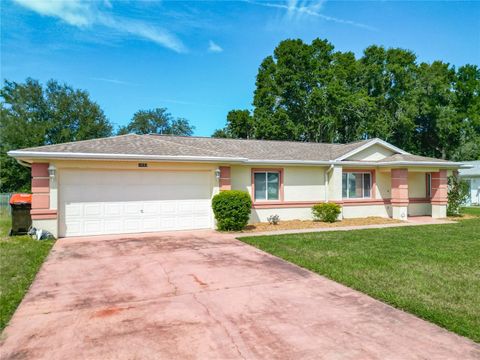 Photo of 10583 SW 62nd Terrace Road, Ocala, FL 34476 (MLS # OM709628)