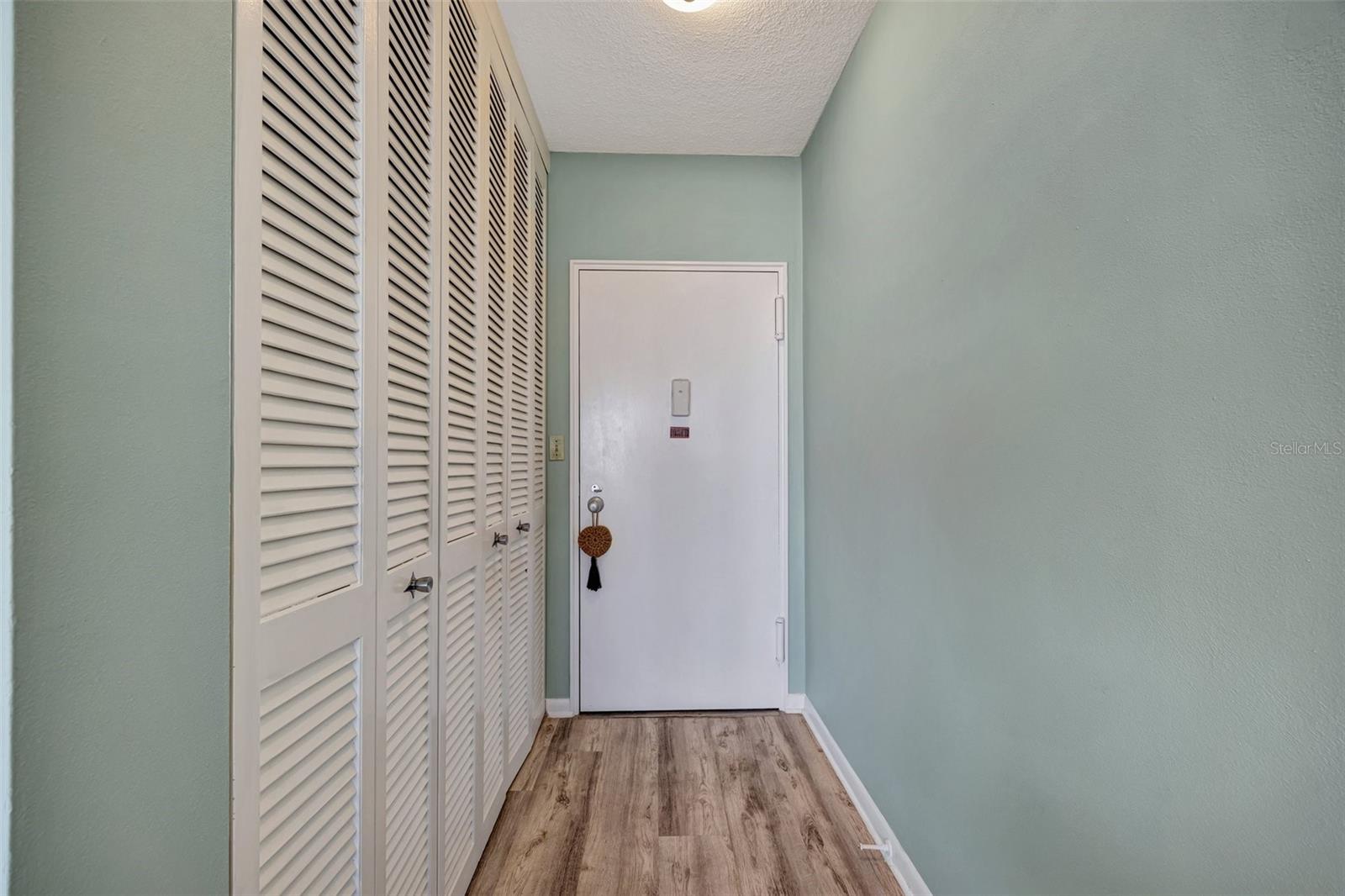 HORIZON HOUSE CO-OP - Residential