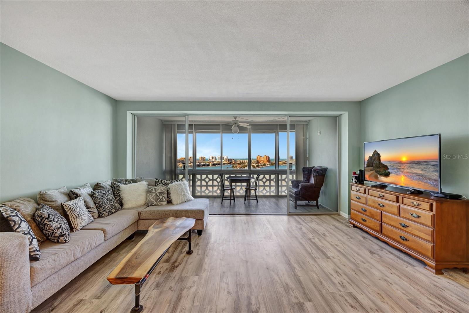 HORIZON HOUSE CO-OP - Residential