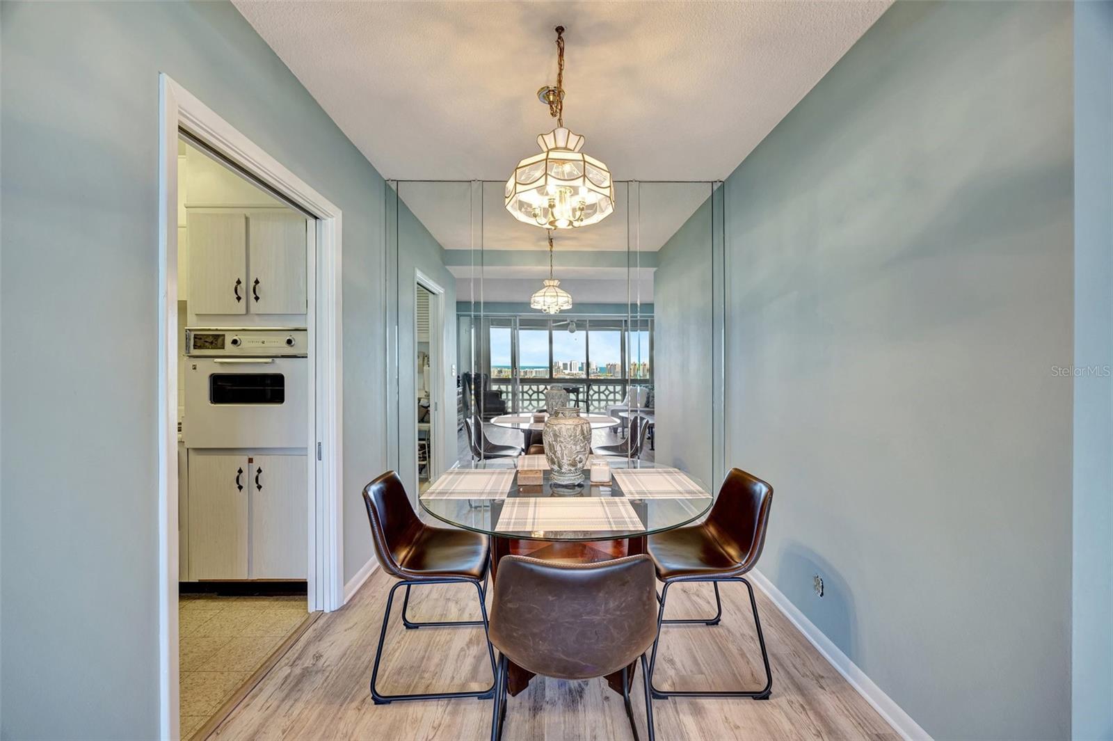 HORIZON HOUSE CO-OP - Residential