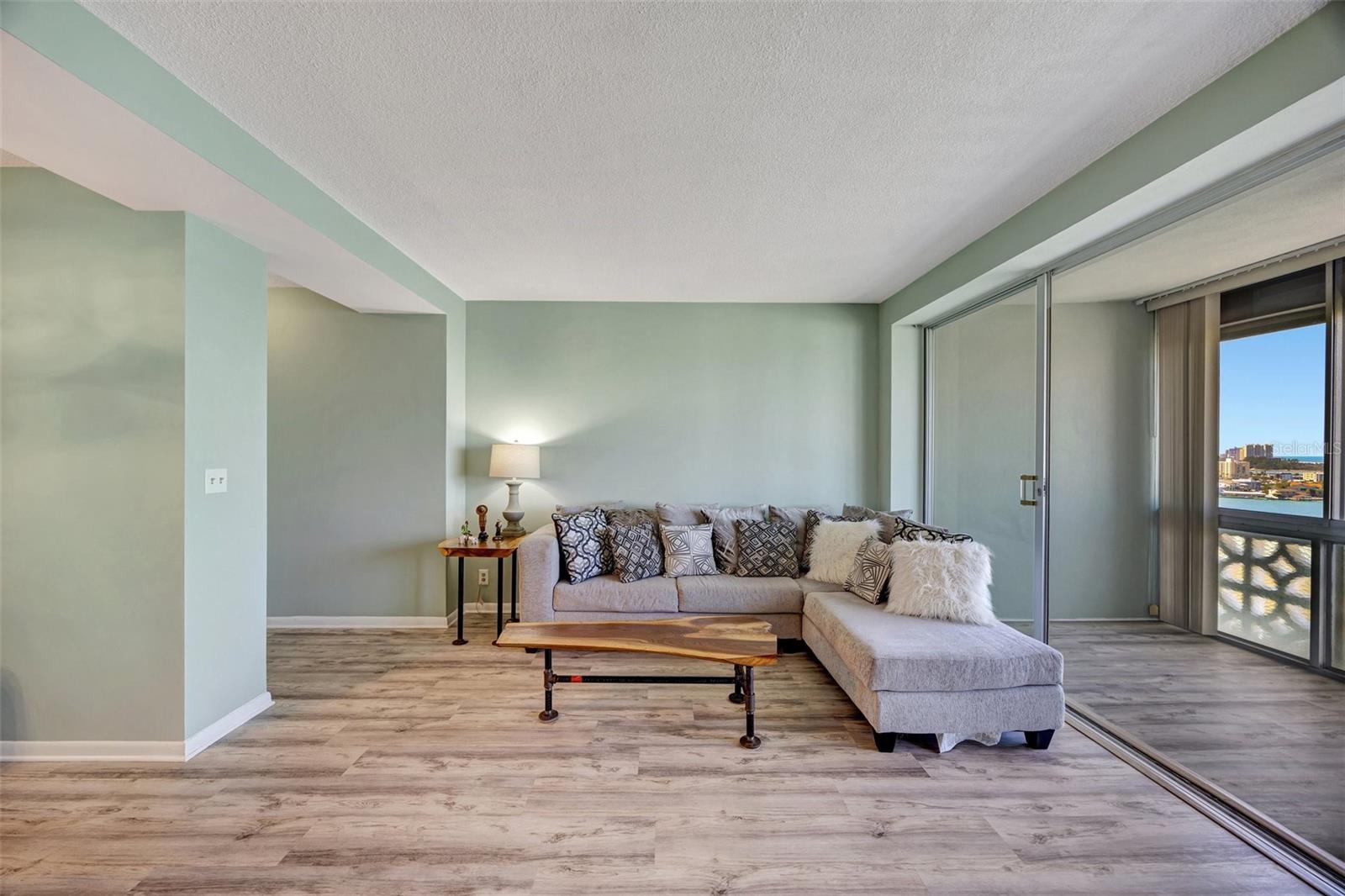 HORIZON HOUSE CO-OP - Residential