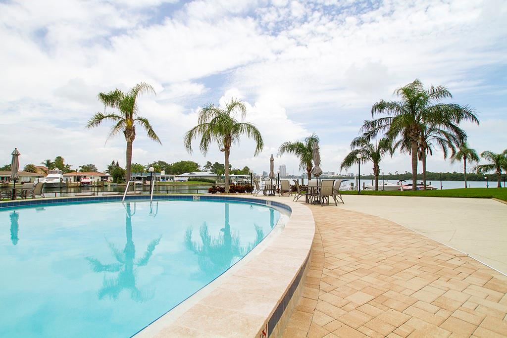 HORIZON HOUSE CO-OP - Residential