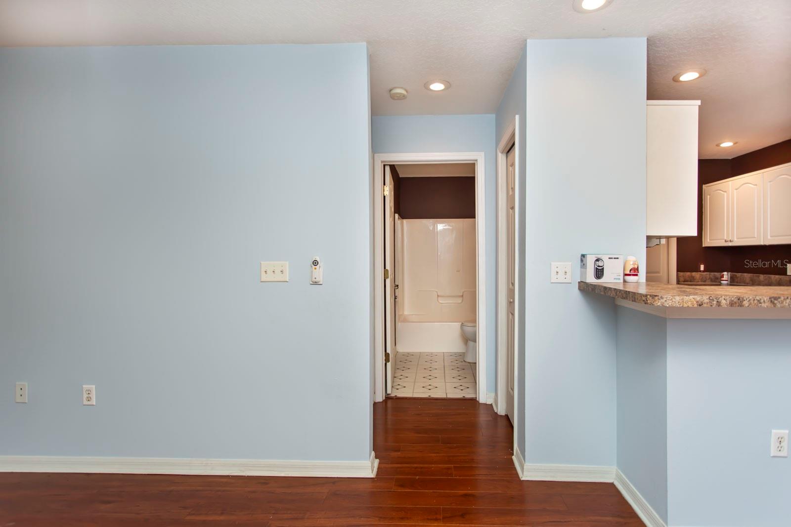 LAKE KIMBERLY VILLAGE CONDO - Residential