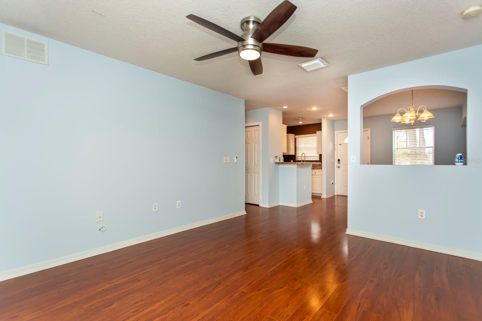 LAKE KIMBERLY VILLAGE CONDO - Residential