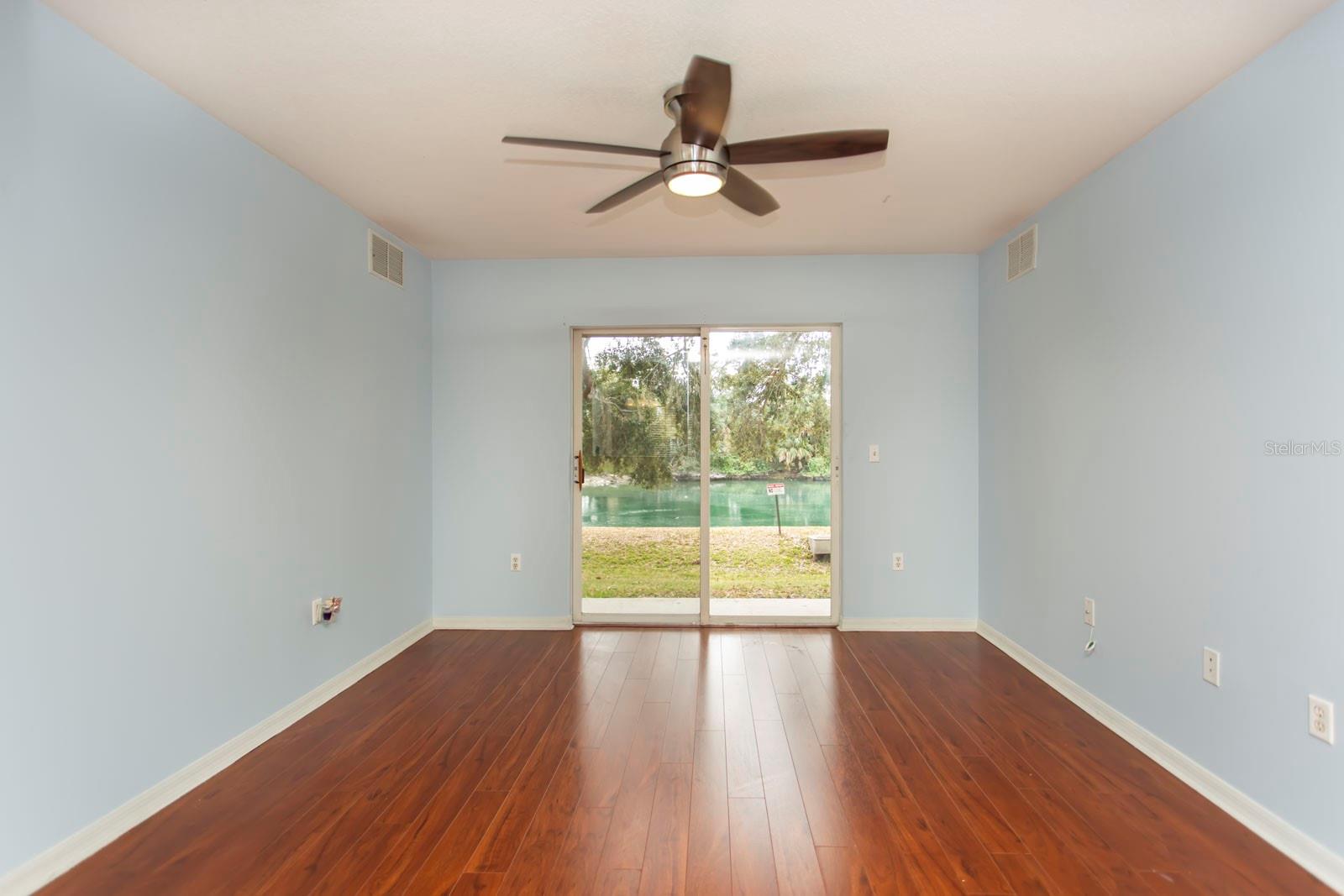 LAKE KIMBERLY VILLAGE CONDO - Residential