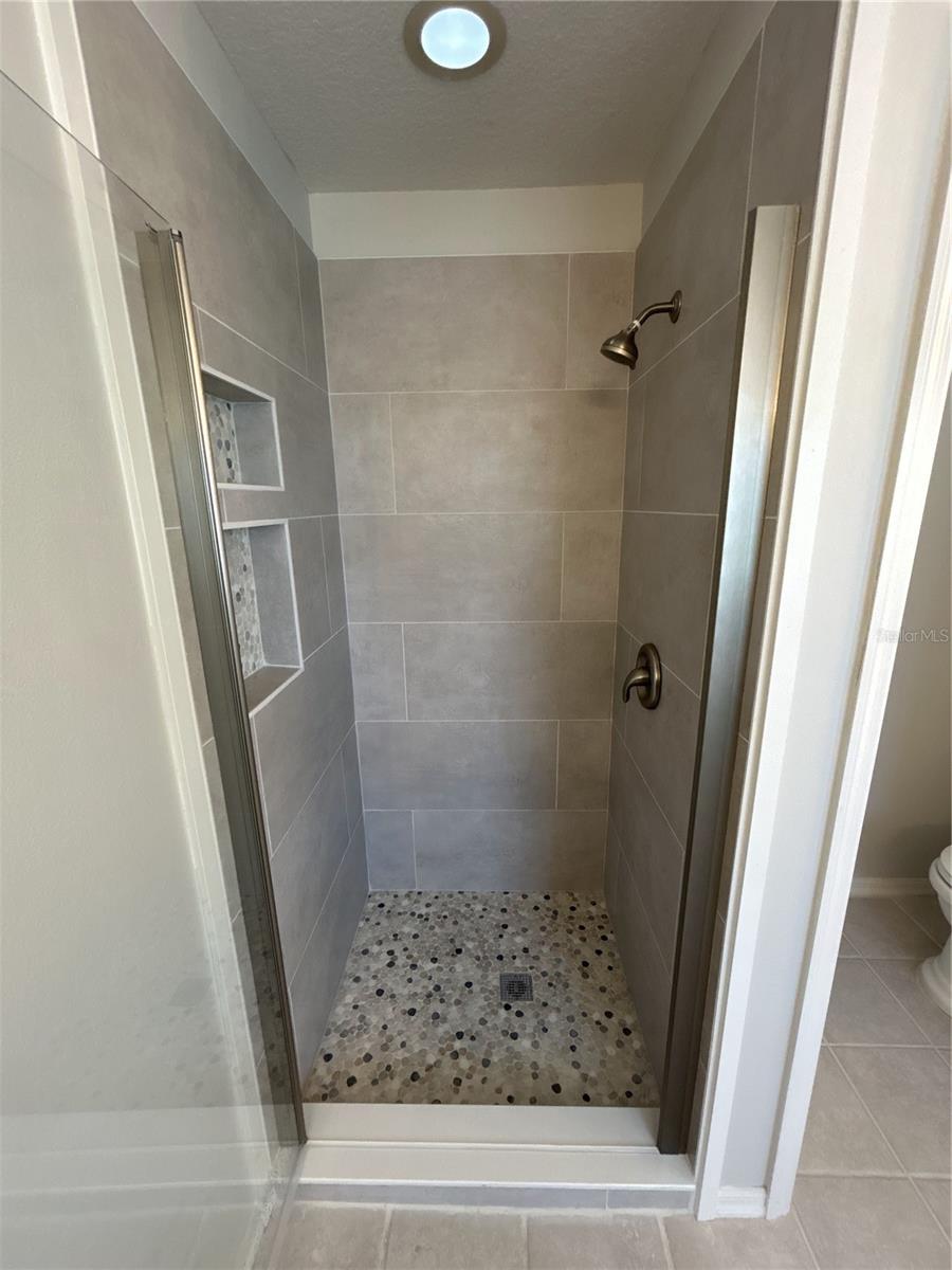 FAIRWAYS/STONECREST UN 02 - Residential