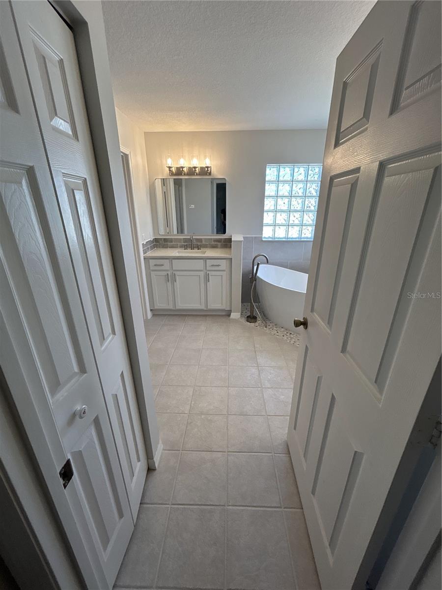 FAIRWAYS/STONECREST UN 02 - Residential