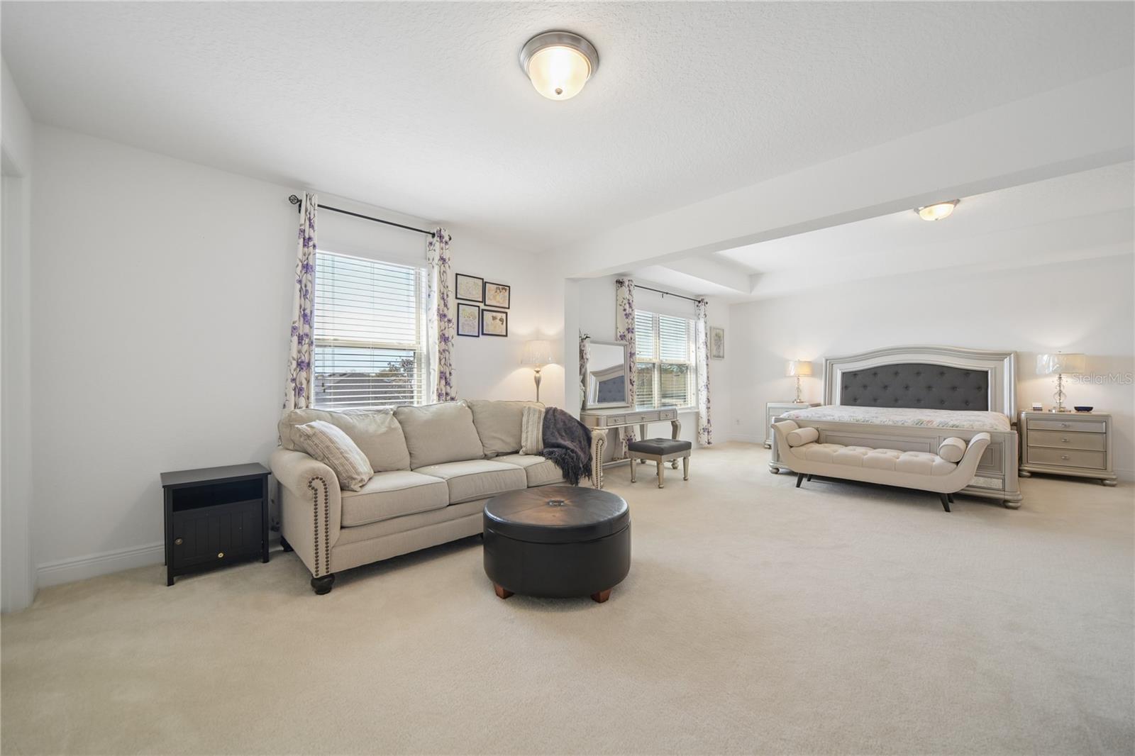 LAKE PRESERVE - Residential