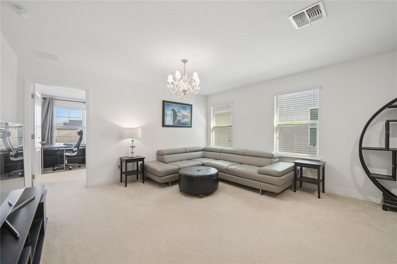 LAKE PRESERVE - Residential