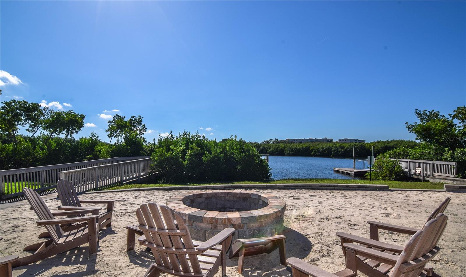 SEMINOLE ISLE CONDO - Residential